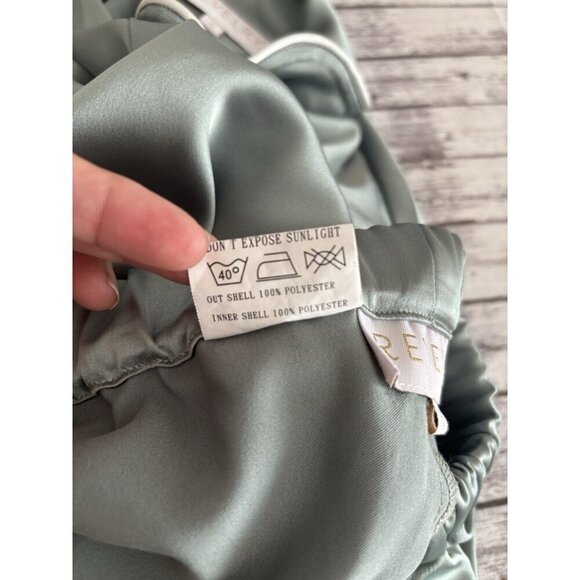Revelry  Daybreak Satin Sleep Pants Sage Green Silky Women’s Small - Picture 8 of 9